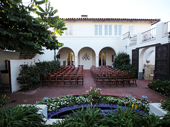 5 Fun Facts about Dr. Seuss