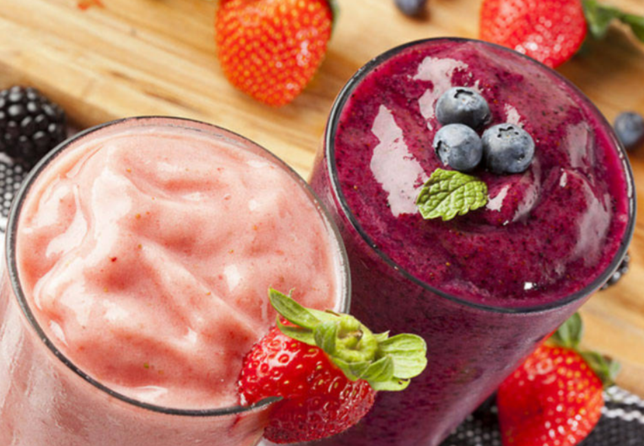 Summer is Smoothie Season! La Jolla's Smoothie Scene Blends Beauty with