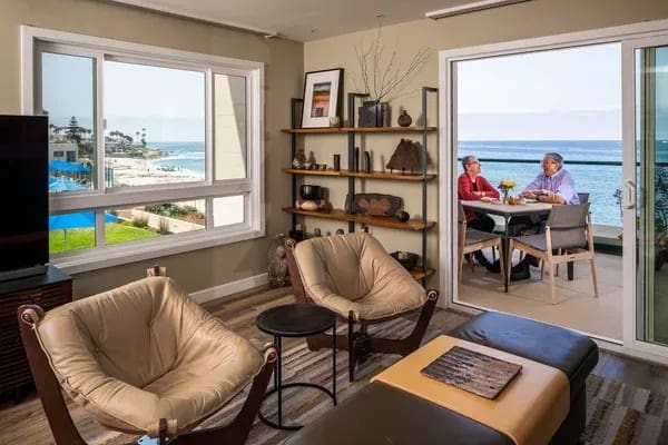 White Sands La Jolla