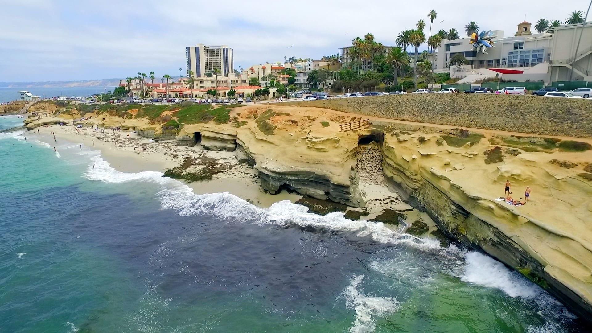 La Jolla By The Sea | La Jolla by the Sea