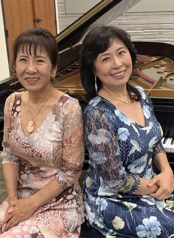 Elegancia Doble – Free Mini-Concert